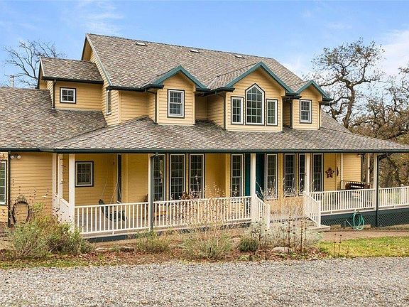 3rd image of 3576 Dry Creek Rd