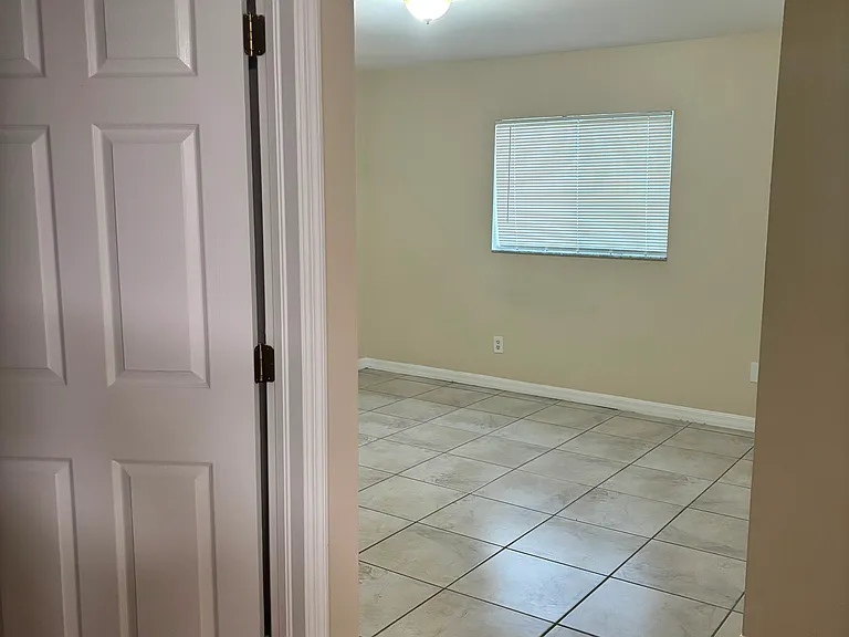 2117 Fairway Dr #2117 — Photo 4