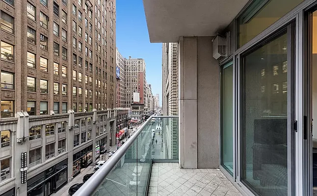 Rented by Corcoran | media 18