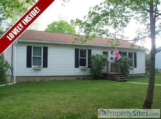 73 Thompson St, Troy, NY 12180