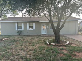 100 Dunbar Dr, Wichita Falls, TX 76302