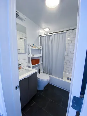 Rented by Compass | media 7