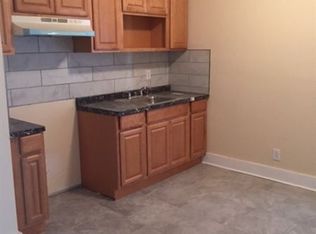 537 East St #2, New Haven, CT 06511