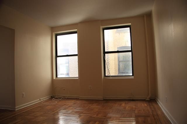 1st image of 10 Midwood St APT 2H