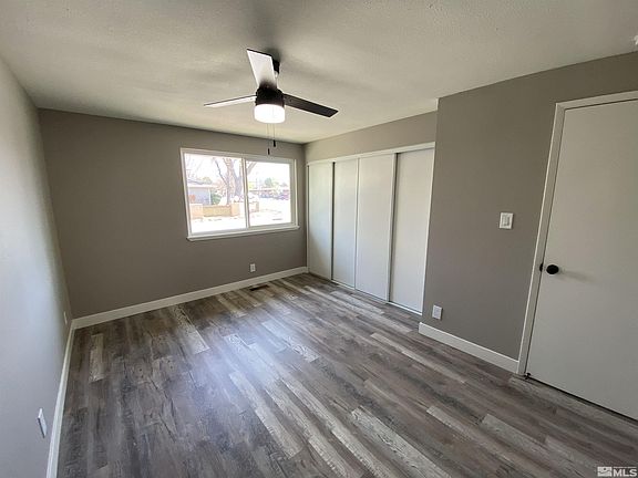 5th image of 828 Woodglen Dr APT 6