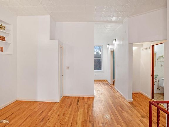 3rd image of 785 Dean St APT 1A