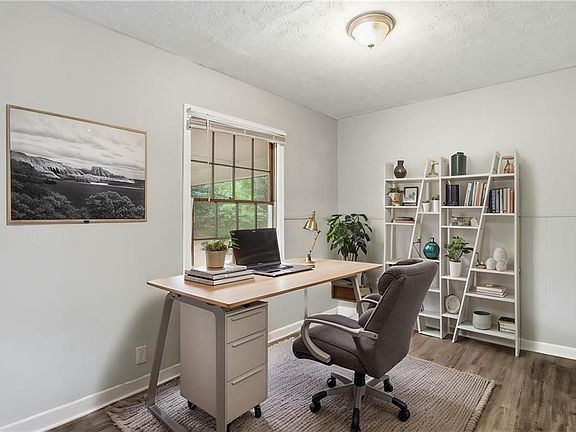 5th image of 425 Stephenson Rd