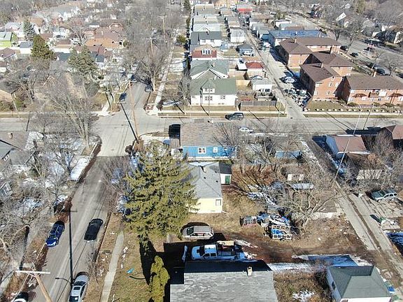 4th image of 4470 N 37th St