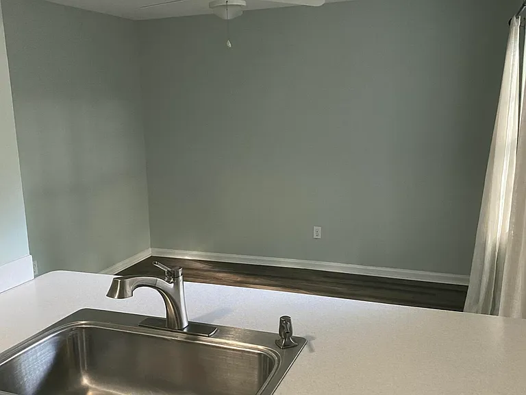 1515 Nantahala Blvd — Photo 3