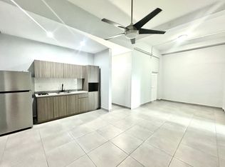 1504 Fernandez Juncos Ave #B, San Juan, PR 00909