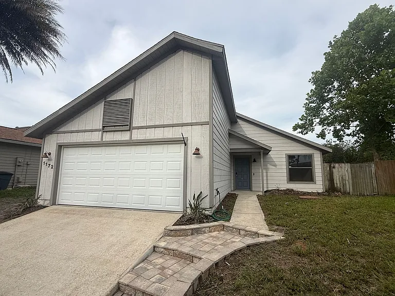 1172 Shallows Ct — Photo 1