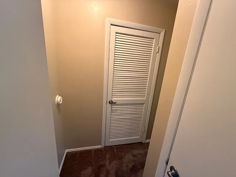 Unit Photo