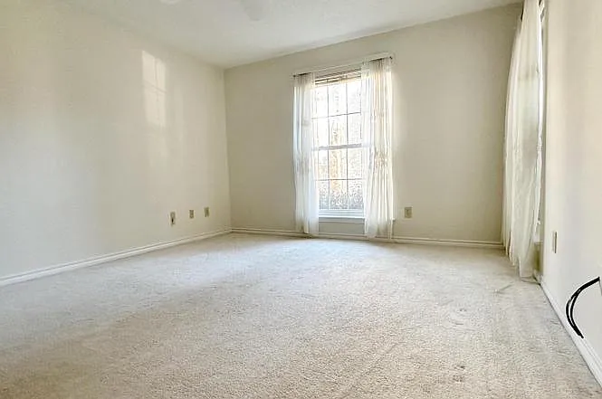 1523 Lincoln Way #204B — Photo 24