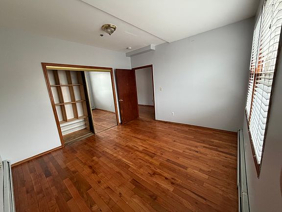 5th image of 22-24 Paterson St APT 3