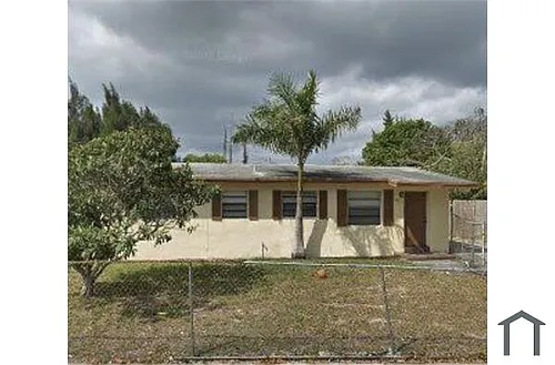 1816 NW 15th Ct Photo 1