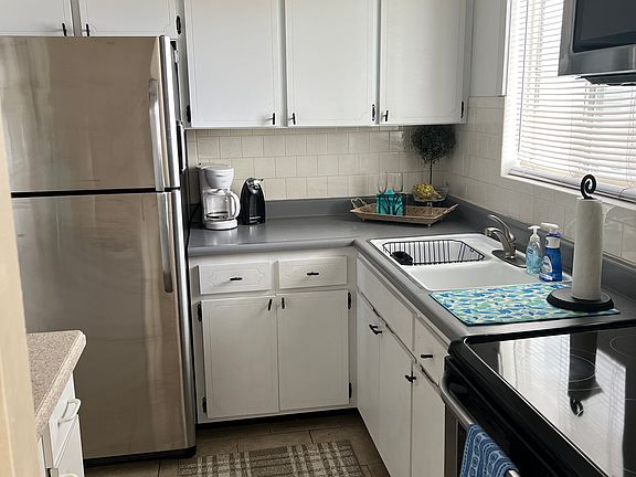5th image of 5899 Todd St #32