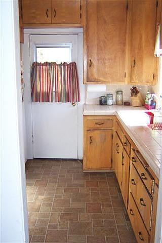 2nd image of 1226 S La Verne Ave