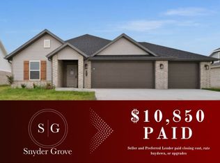 671 Hayden James St, Prairie Grove, AR 72753