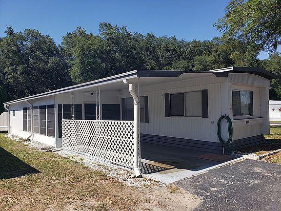 2nd image of 37745 Bentley Dr