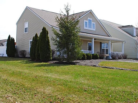 2nd image of 13095 Tannenweg Way