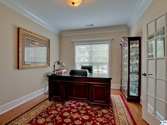 5th image of 3002 Laurel Cove Way