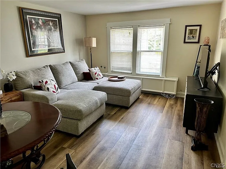 167 E Genesee St #3 — Photo 7