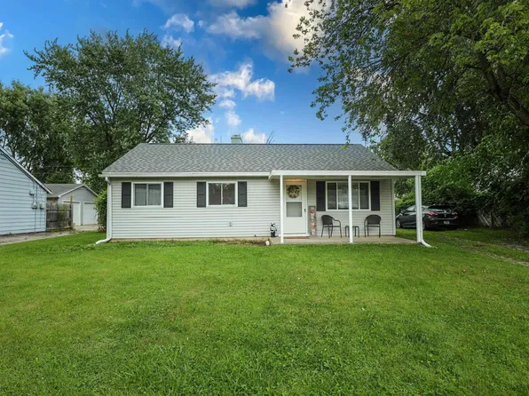 1209 Braeburn Dr, New Haven, IN 46774