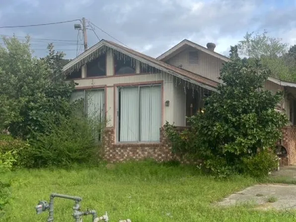 261 Adams Ave, Grambling, LA 71245