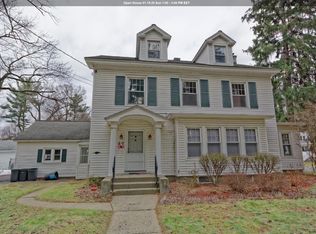 819 Dean St, Schenectady, NY 12309