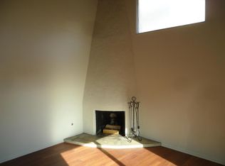 218 W Islay St APT 1, Santa Barbara, CA 93101