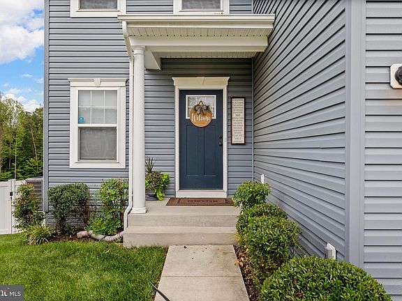4th image of 9304 Cedar Forest Dr