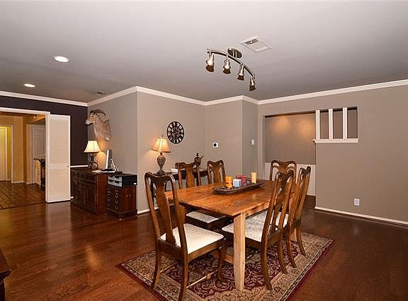 4th image of 606 Winchester Dr