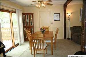2nd image of 1604 Oak Glen Rd