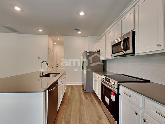 3rd image of 167 Anthurium Dr