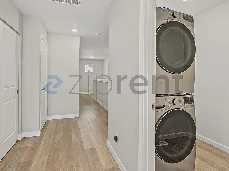 7142 NE 155th Pl — Photo 12