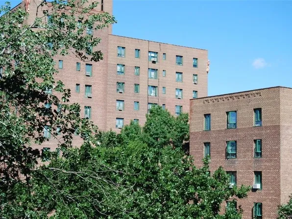 1575 Unionport Rd, Bronx, NY 10462