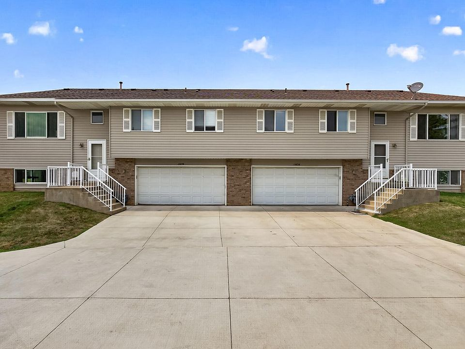 1st image of 15894 Gooseberry Way