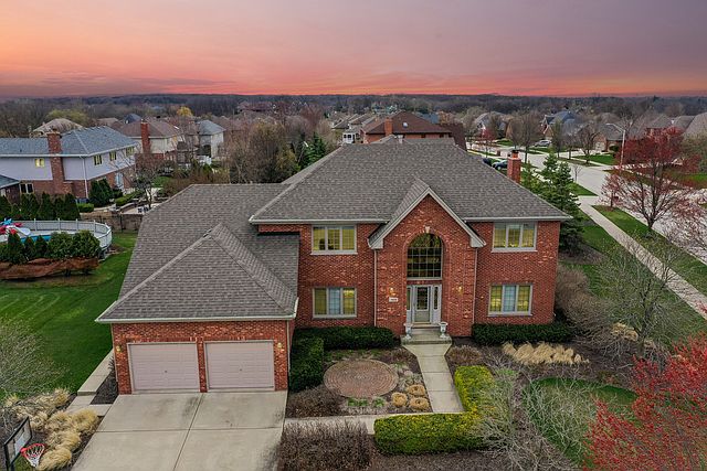 1st image of 7915 Newbury Dr