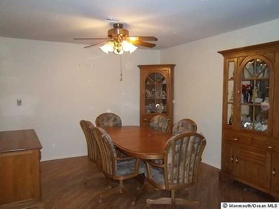 3rd image of 1225 Argyll Circle #A