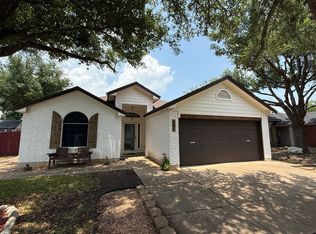 501 Morning Dove Dr, Hutto, TX 78634