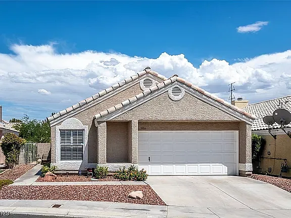 3304 Paragon Dr — Photo 2