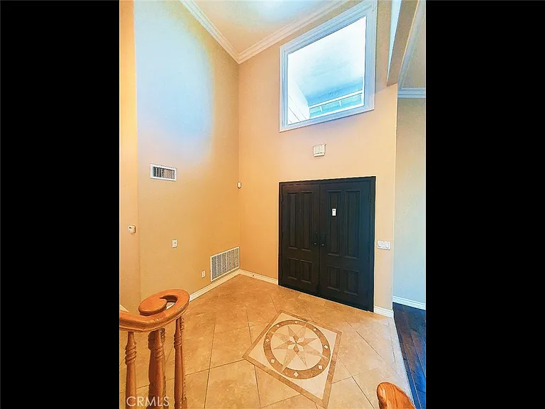 1826 Calle Belleza — Photo 4