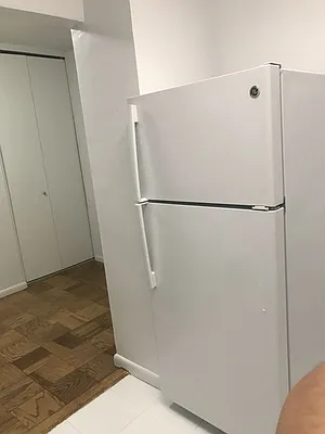 Rented by Carlyle Property Management | media 11