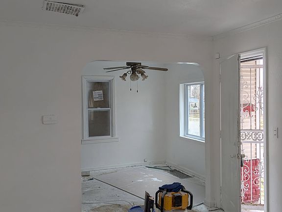 5th image of 762 E Alma Ave