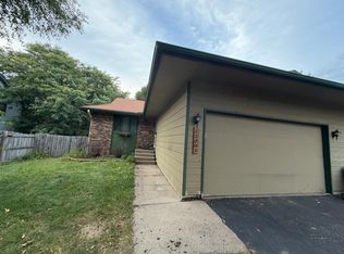 12083 Butternut St NW, Coon Rapids, MN 55448