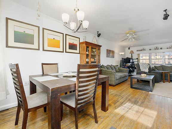4th image of 16 Gibbons St