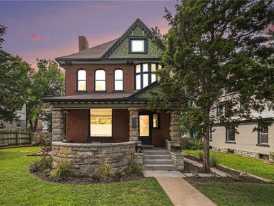 210 N Clinton Pl, Kansas City, MO, 64123