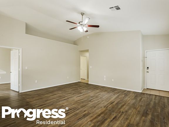 4th image of 2617 E Sunland Ave