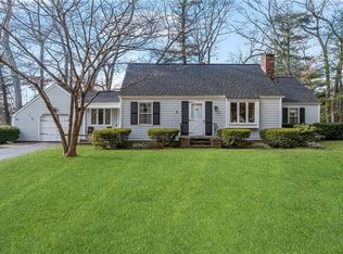 62 Cedar Swamp Rd, Smithfield, RI 02917