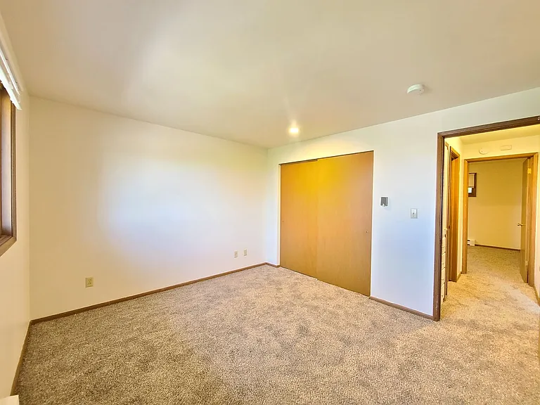 Lincoln Terrace — Photo 10